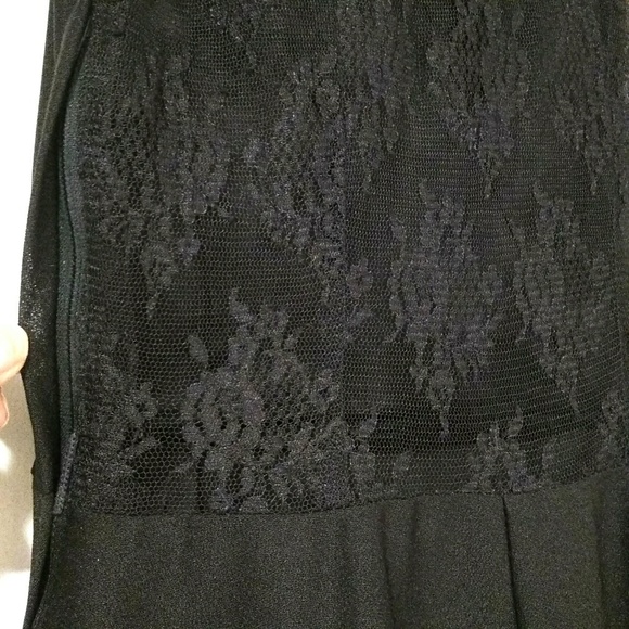 4/$20 Vintage Women Black Sleeveless Dress - Picture 3 of 5